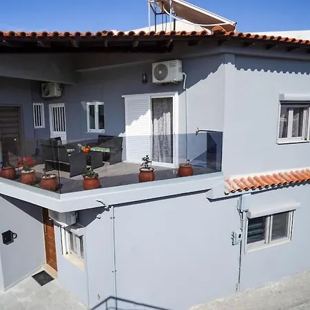 Spacious Maisonette Near Appartement